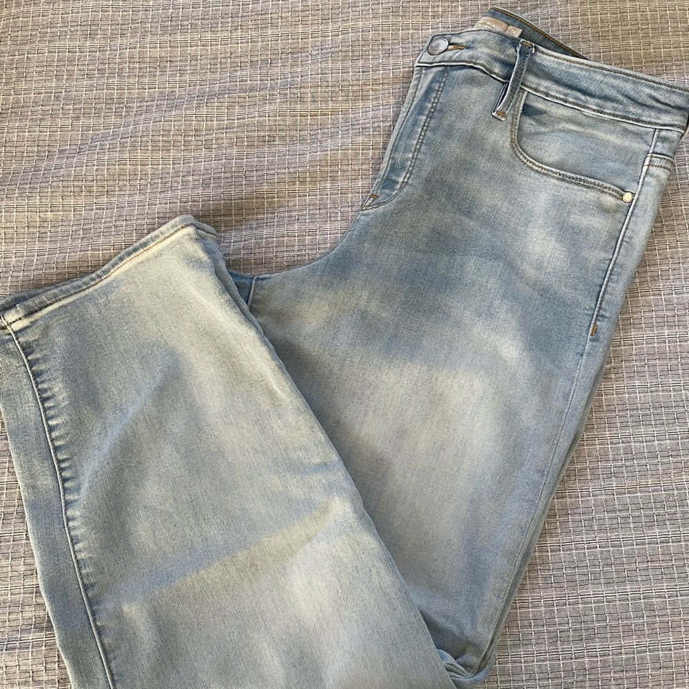 Athleta size 14 Sculptek jeans
